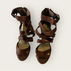 𝅺bcbg Girls BG-Esther Open Toe shoes 5.5